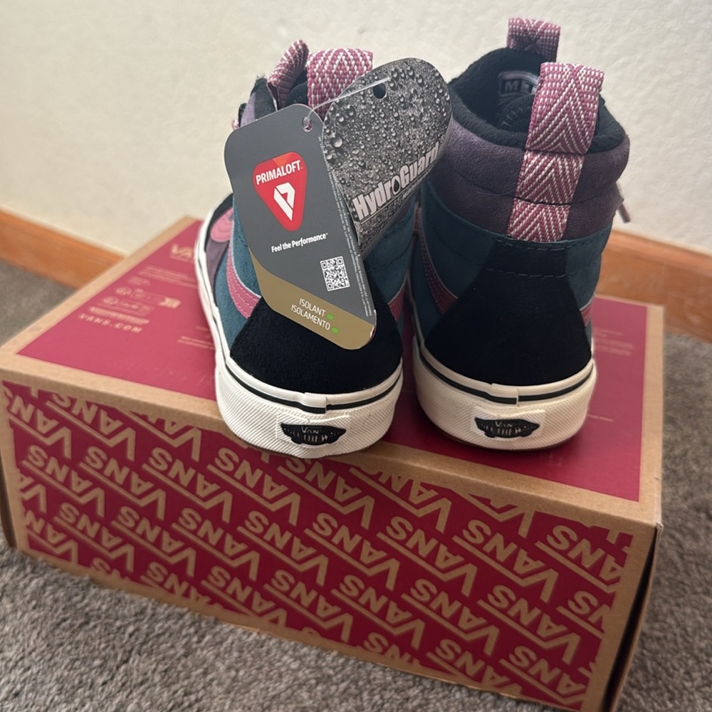 Vans Sk8 Hi MTE-2 waterproof sneaker - Picture 2 of 6